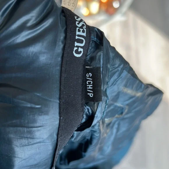 Guess jacket - Picture 6 of 16
